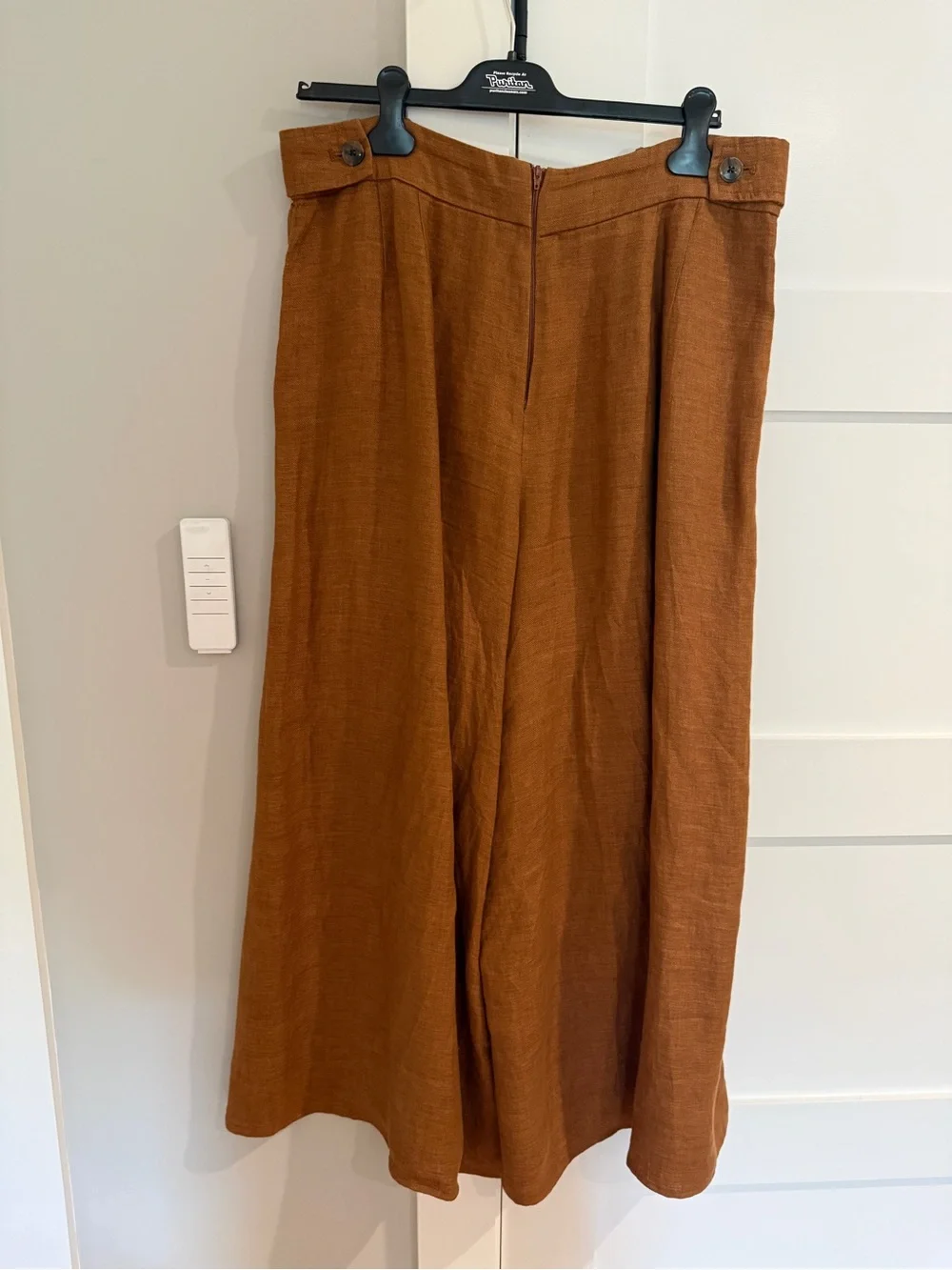 Banana Republic Lina Linen Ultra Wide-Leg Trousers